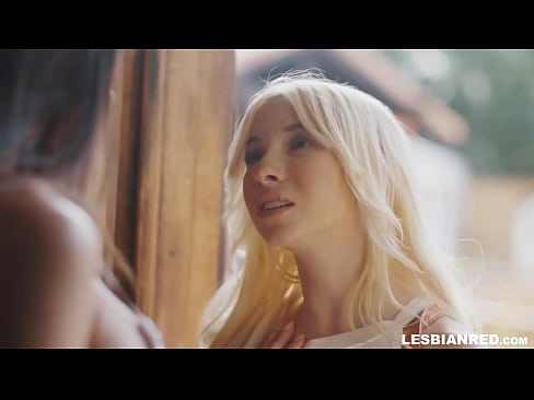 ❤️ Famke komt thús in pear moanne letter en einiget mei it iten fan har styfmem syn kut Neuken by porno fy.pornmega.ru